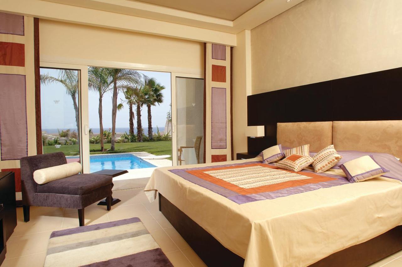 grand rotana kamer