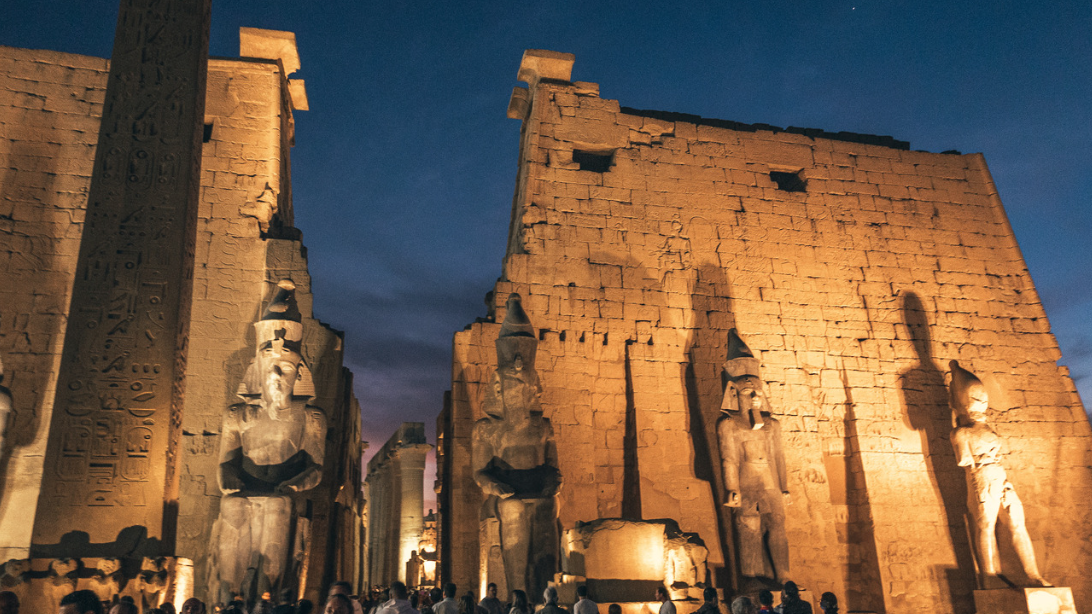 luxor by night